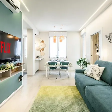 New Splash Lusso Con Piscine A 2 Passi Dal Mare Loano