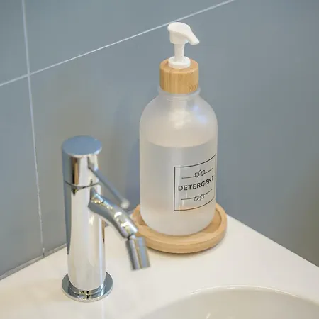 Daire New Splash Lusso Con Piscine A 2 Passi Dal Mare Loano