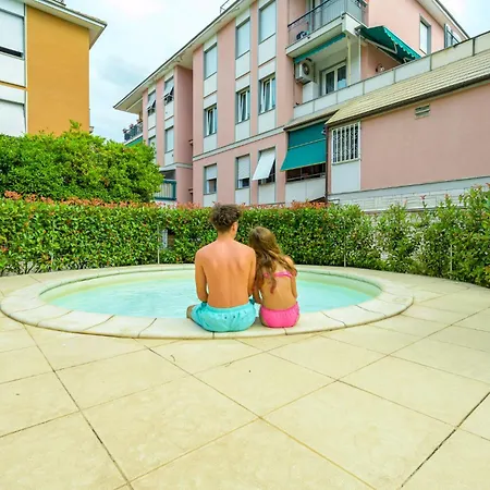 New Splash Lusso Con Piscine A 2 Passi Dal Mare Apartment *